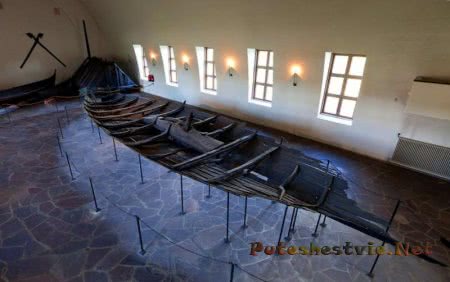 Ладья Тюнская