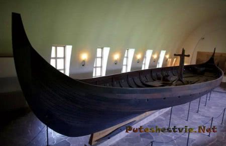 Ладья Гокстадская