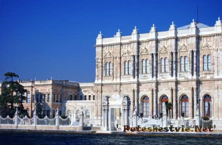 Турецкий дворец Долмабахче Турецкий дворец Долмабахче