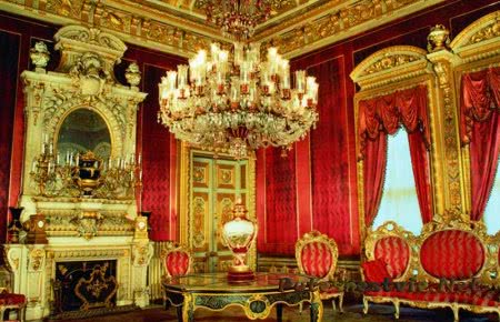 Турецкий дворец Долмабахче Турецкий дворец Долмабахче