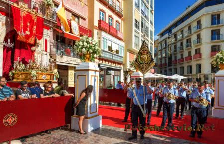 Праздник Тела и Крови Христовых Праздник Тела и Крови Христовых