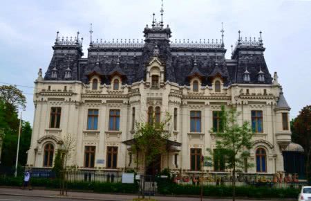 Дворец Крецулеску Дворец Крецулеску