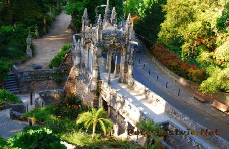 Дворец Кинта да Регалейра в городе Синтра Дворец Кинта да Регалейра в городе Синтра