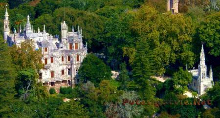 Дворец Кинта да Регалейра в городе Синтра Дворец Кинта да Регалейра в городе Синтра