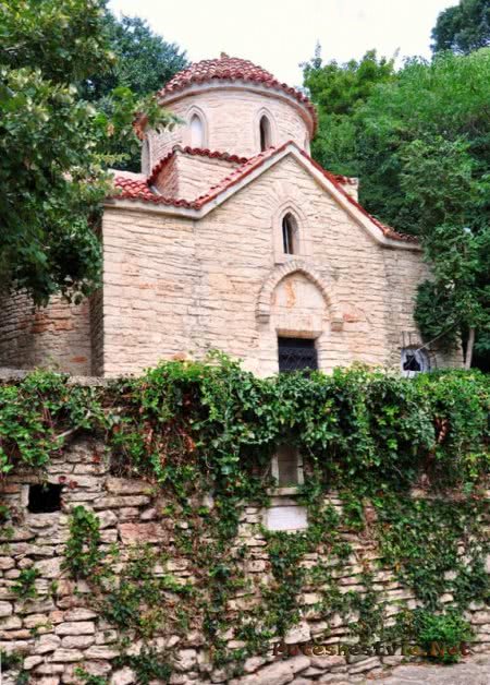 Дворец «Тихое гнездо» в Болгарии