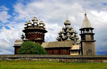 Архитектурный ансамбль Кижский погост Архитектурный ансамбль Кижский погост