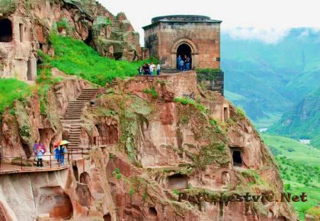 Пещерный город Вардзия