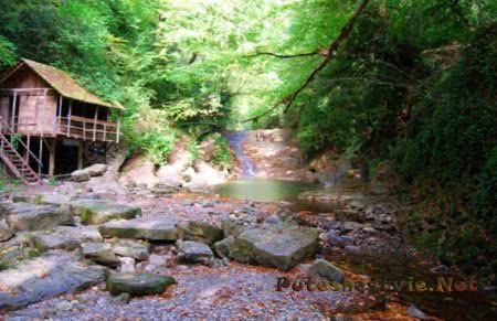 Музейная экспозиция под открытым небом – музей Лоо