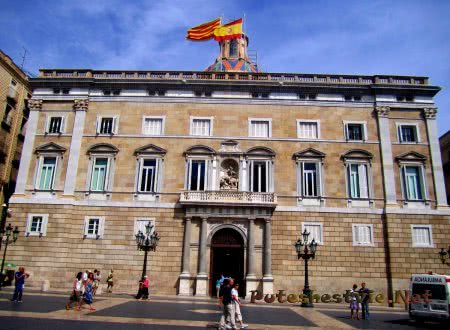 Парламент Каталонии