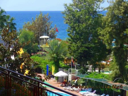 Отель «Holiday Park Resort 5*» в Турции Отель «Holiday Park Resort 5*» в Турции