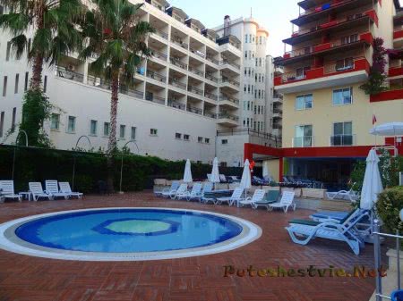 Отель «Holiday Park Resort 5*» в Турции Отель «Holiday Park Resort 5*» в Турции