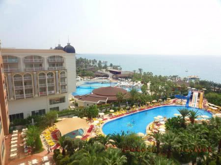 Отель «Holiday Park Resort 5*» в Турции Отель «Holiday Park Resort 5*» в Турции
