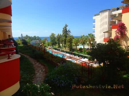 Отель «Holiday Park Resort 5*» в Турции Отель «Holiday Park Resort 5*» в Турции