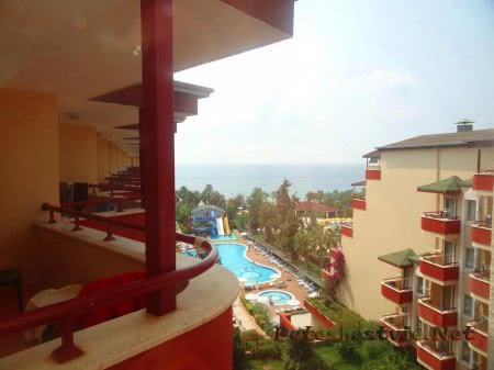 Отель «Holiday Park Resort 5*» в Турции Отель «Holiday Park Resort 5*» в Турции