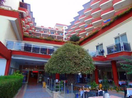 Отель «Holiday Park Resort 5*» в Турции Отель «Holiday Park Resort 5*» в Турции