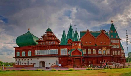 Коломенский дворец в Москве