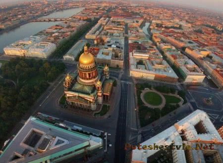 Исаакиевский собор в Петербурге
