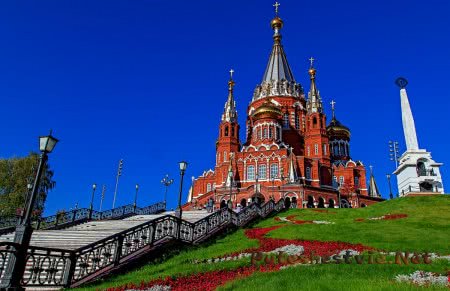 Свято-Михайловский собор в Ижевске