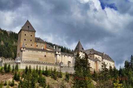 Замки с привидениями в Европе Замки с привидениями в Европе