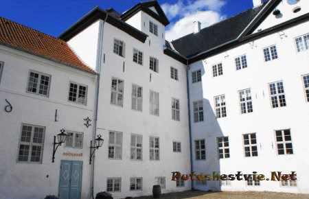 Замки с привидениями в Европе Замки с привидениями в Европе