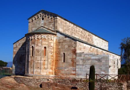 Кафедральный собор Неббио Кафедральный собор Неббио