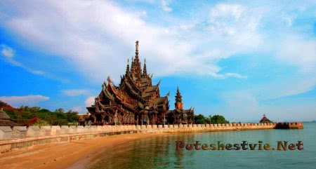 Что из достопримечательностей посмотреть в Таиланде?