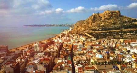 Город-курорт Аликанте в Испании