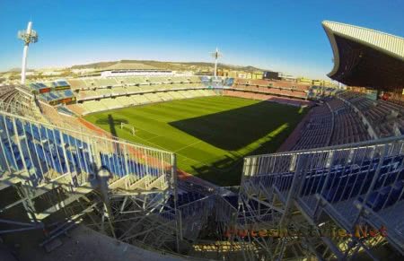 Стадион Nuevo Los Carmenes Стадион Nuevo Los Carmenes