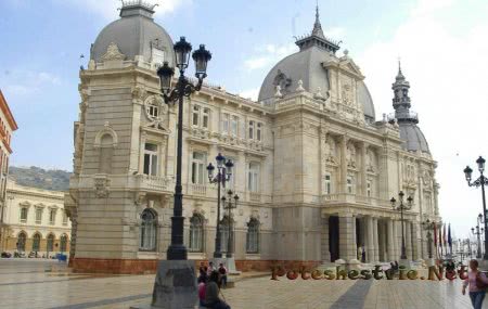 Город Картахена (Cartagena) в Испании