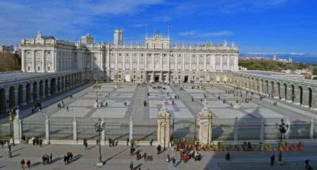 Мадридский королевский дворец