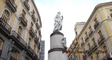 Статуя Белой Марии