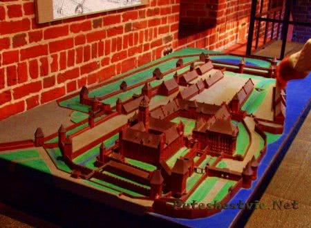 Замок Мальборк в Польше