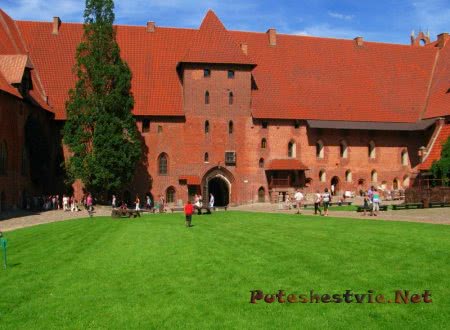 Замок Мальборк в Польше