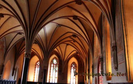 Замок Мальборк в Польше