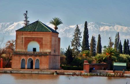 Сады Менара