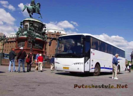 Как доехать из Москвы в Санкт-Петербург?