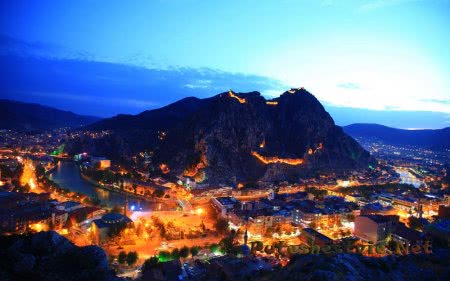 Город Амасья (Amasya) в Турции