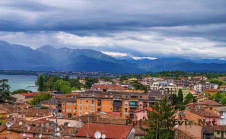 Город Дезенцано-дель-Гарда