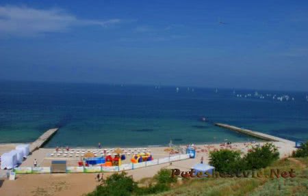 Пляж «Дельфин»