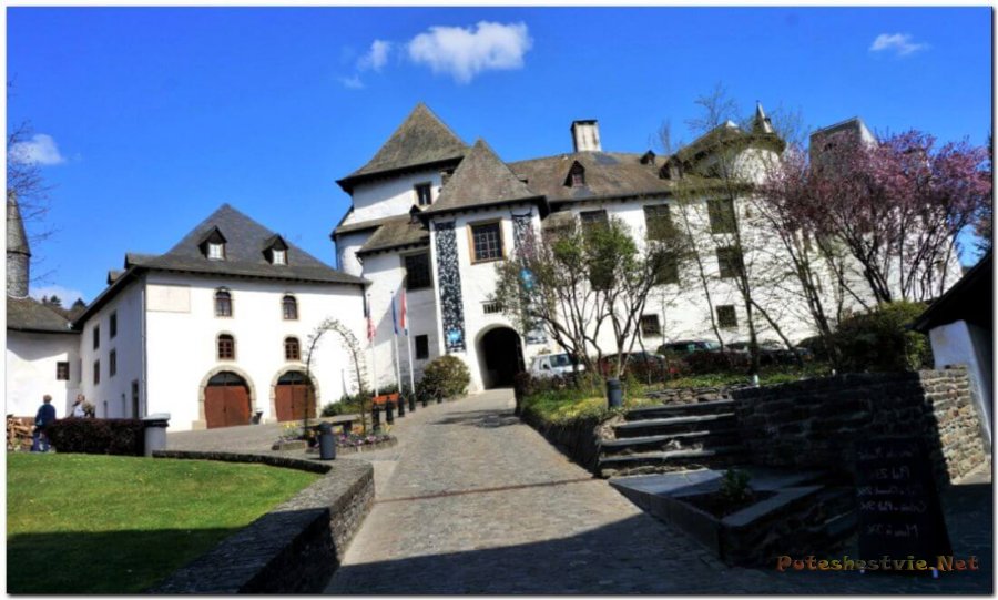 Замок Клерво