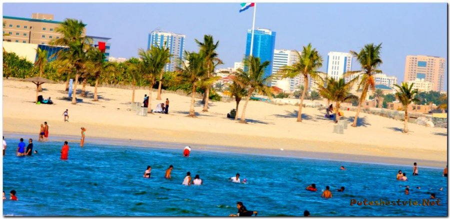 Пляж Аль-Мамзар