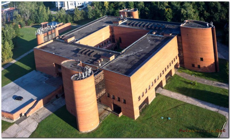 Палеонтологический музей им. Ю.А. Орлова Палеонтологический музей им. Ю.А. Орлова