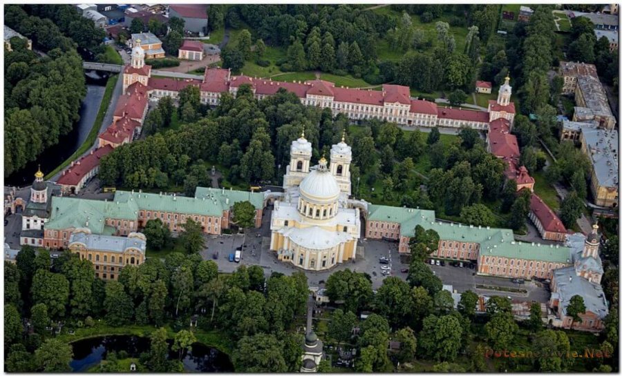 Александро-Невская лавра Александро-Невская лавра