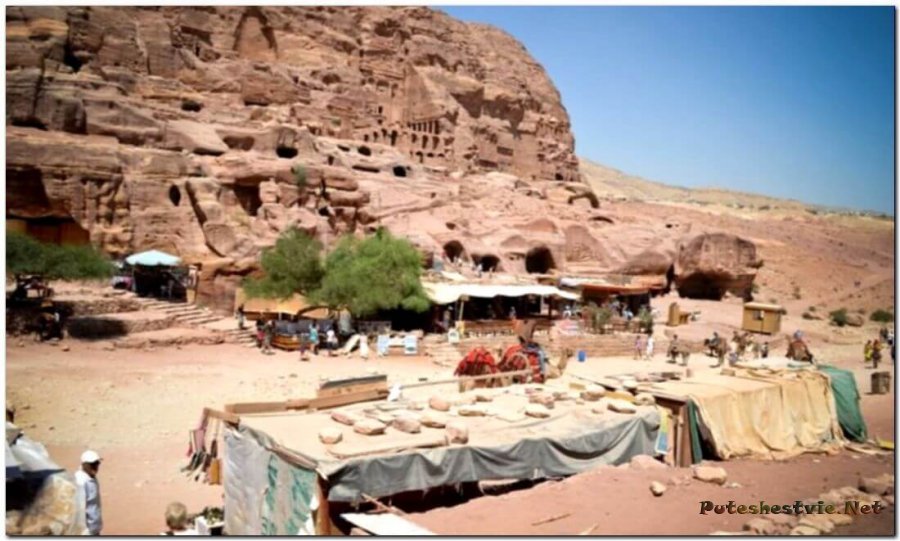 Древний город Петра в Иордании