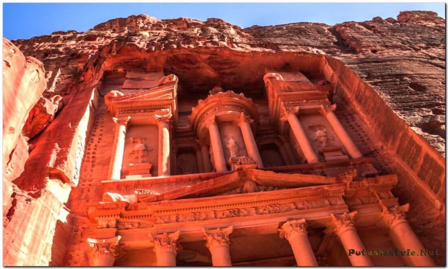 Дворец Эль-Хазне