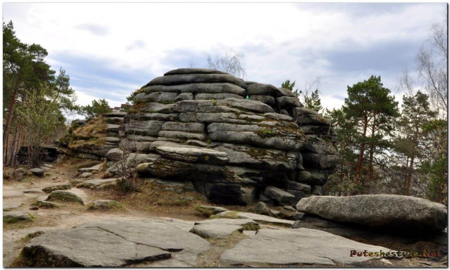 Шарташские каменные палатки