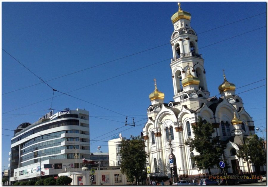 Храм-колокольня Большой Златоуст