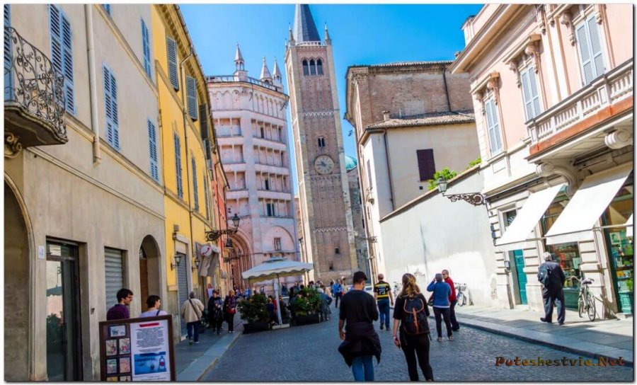 Пармский собор (Duomo di Parma) Пармский собор (Duomo di Parma)