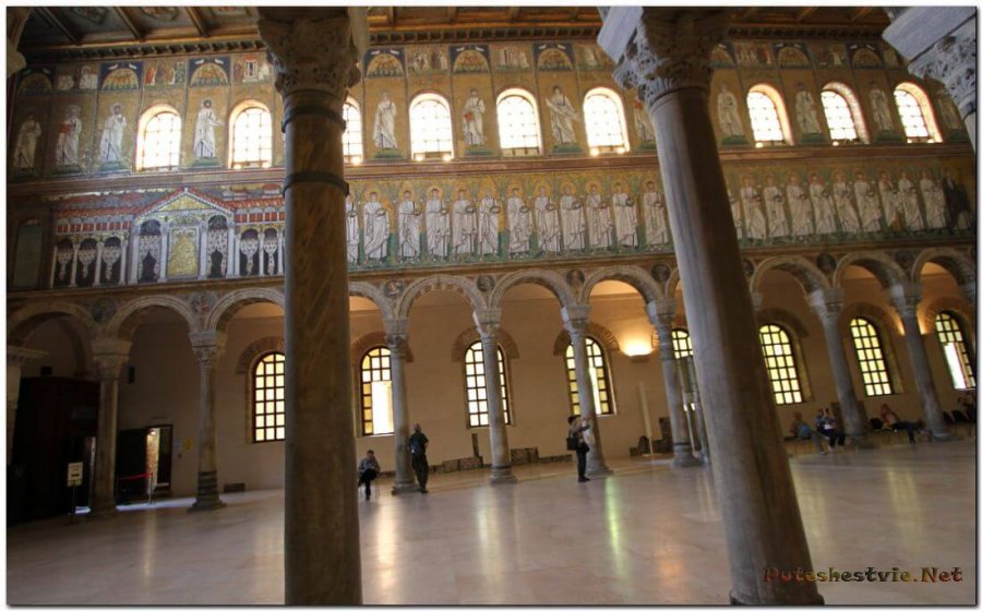 Базилика Сант-Аполлинаре Нуово (Sant’Apollinare Nuovo) Базилика Сант-Аполлинаре Нуово (Sant’Apollinare Nuovo)