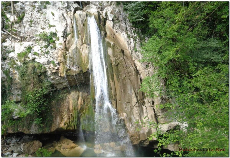 Агурские водопады в Сочи Агурские водопады в Сочи